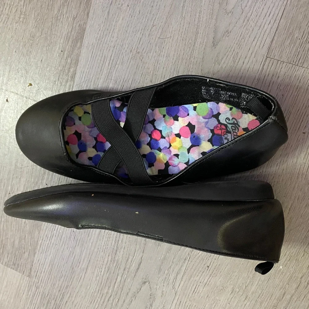 Faded Glory Ballet Flats Kids Size 2 Black Elastic Criss-Cross Straps‎